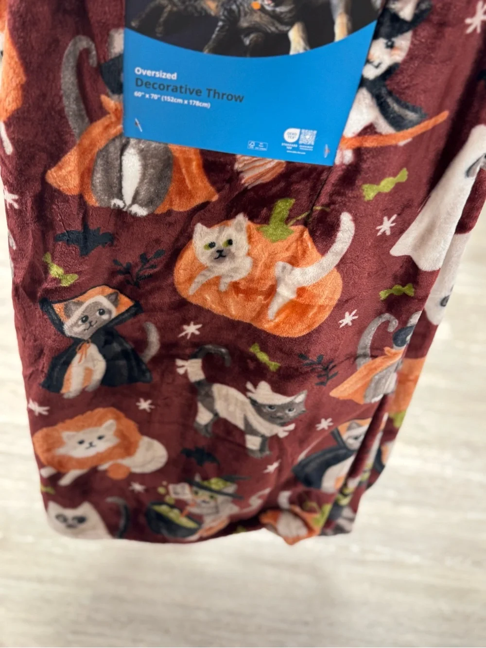 Halloween Cat Decorative Throw Blanket - Maroon